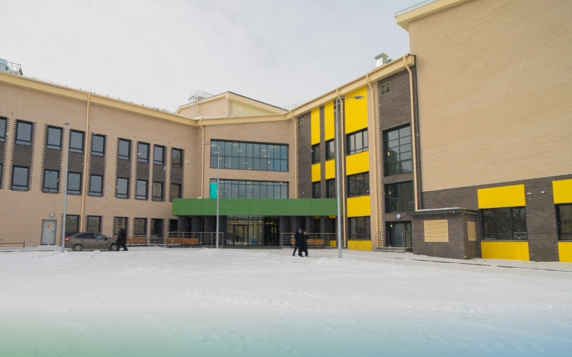 В Ханты-Мансийске прошла общественная приёмка нового корпуса колледжа