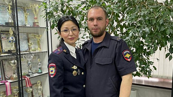 В Сургутском районе влюблённые полицейские поженились в профессиональный праздник
