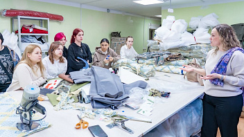 Школьницы Нижневартовска хотят шить для нужд СВО