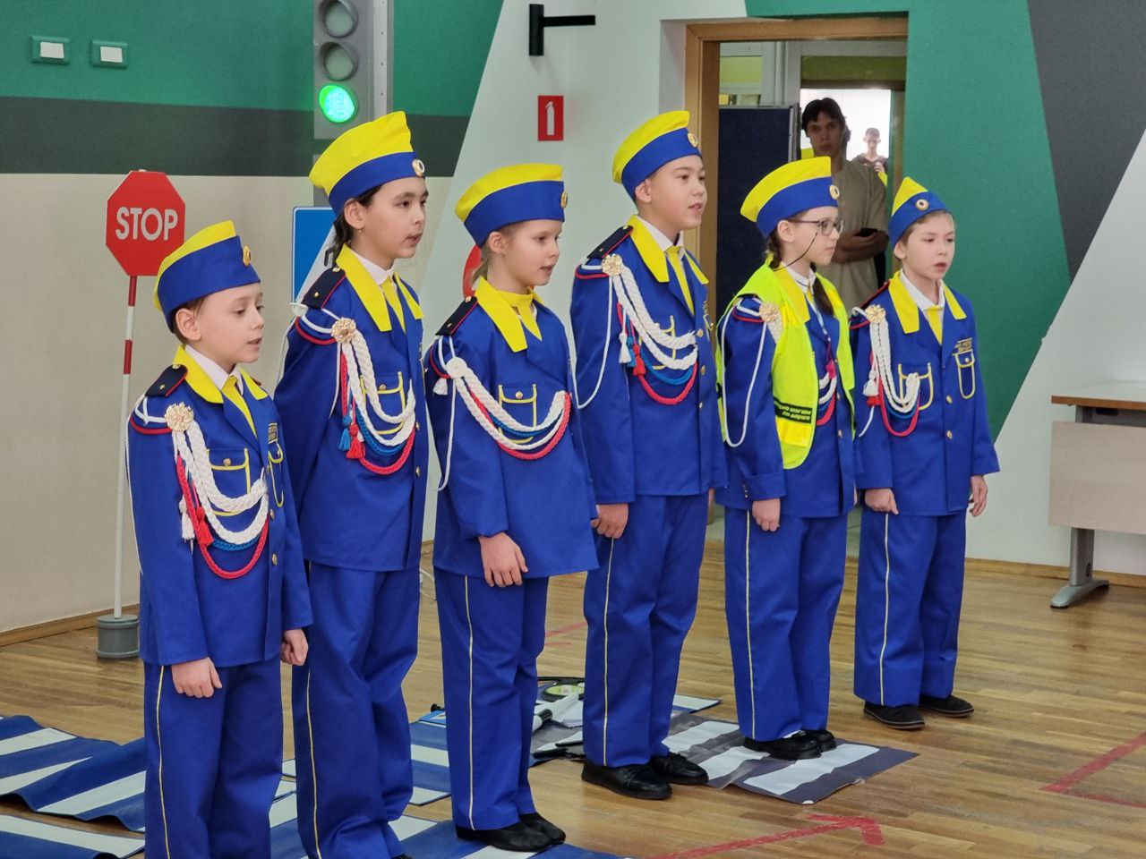В Ханты-Мансийске выбрали лучших юных инспекторов дорожного движения