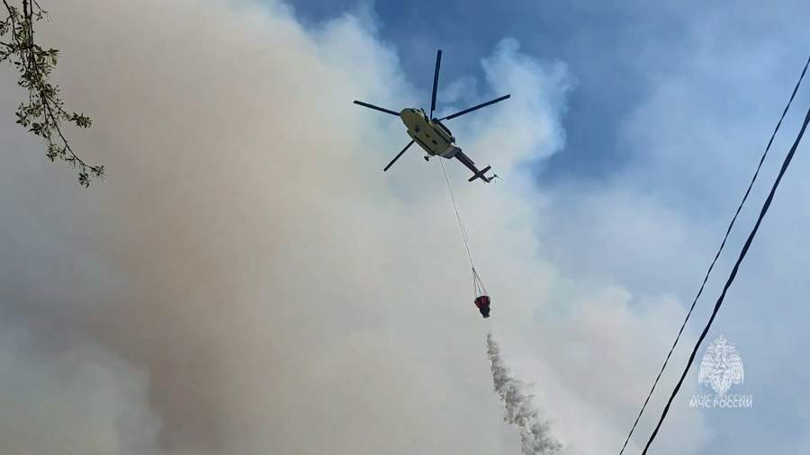 Югорских летчиков отправили для тушения пожаров в Тюменской области 