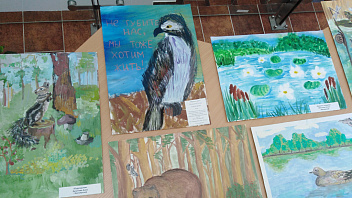 Природу Севера представили на творческой выставке в Белоярском