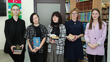 Югорчане делятся книгами с жителями новых регионов России