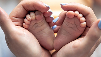 В Центре охраны материнства и детства родилась первая в этом году тройня