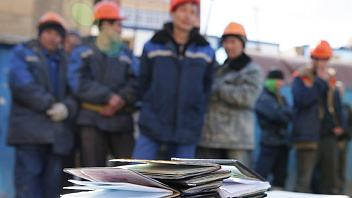 Дептруда Югры расскажет работодателям о тонкостях приёма на работу иностранцев