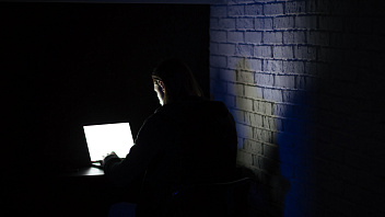 В Югре следователи вычислили интернет-педофила и завели на него уголовное дело