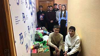 Юные вартовчане собирают посылки в Луганский детский дом