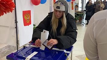 Артисты из Донецкой Народной Республики проголосовали в Когалыме