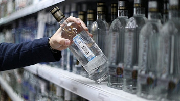 Югорский депутат разъяснил тезисы законопроекта об обороте алкоголя